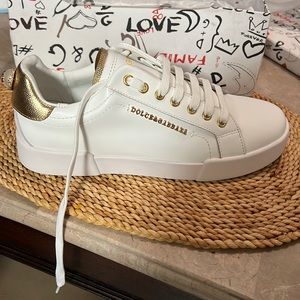 D&G sneakers